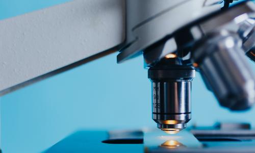 Mikroskop_Wissenschaft